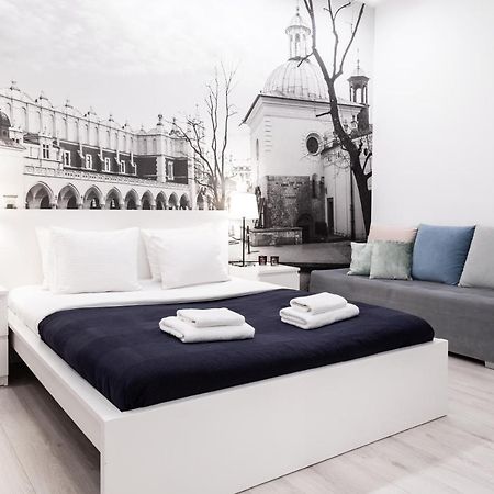 Househost Apartment: Bonerowska 5/11 คราคูฟ ภายนอก รูปภาพ