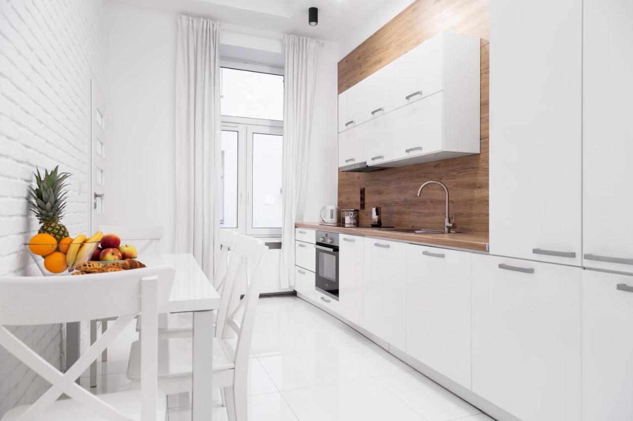 Househost Apartment: Bonerowska 5/11 คราคูฟ ภายนอก รูปภาพ